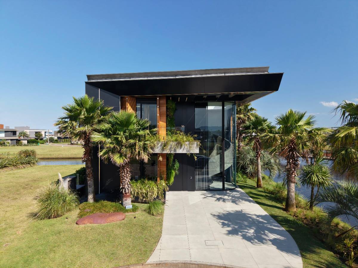 Casa em Condomínio 6 dormitórios para venda, centro em Xangri-lá | Ref.: 1021