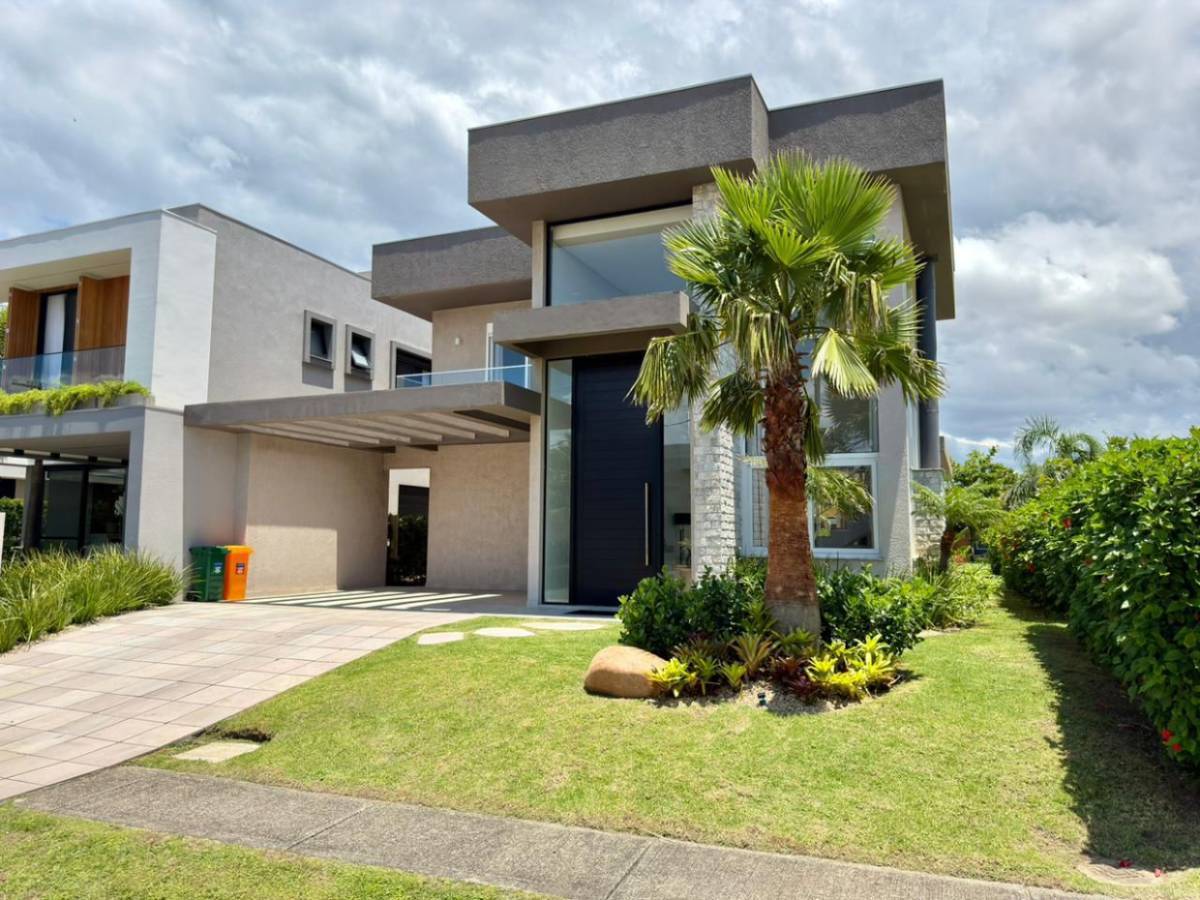 Casa em Condomínio 4 dormitórios para venda, PARQUE ANTARTICA  em Capão da Canoa | Ref.: 1114