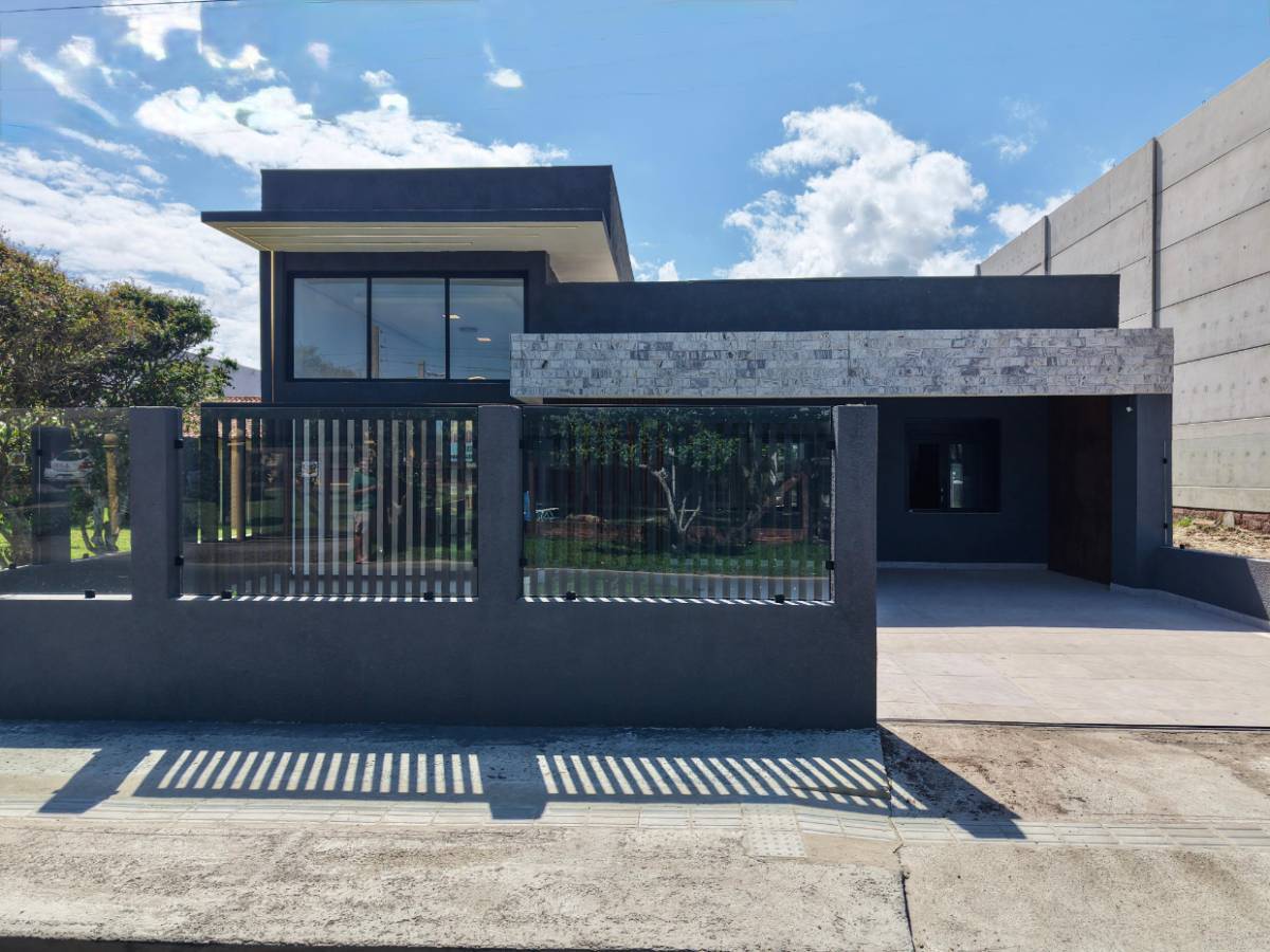 Casa 4 dormitórios para venda, Praia do Araçá em Capão da Canoa | Ref.: 1123