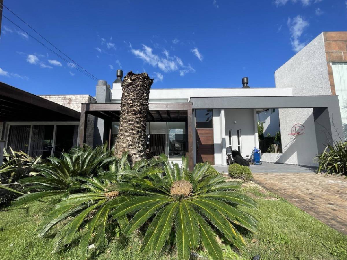 Casa 3 dormitórios para venda, Zona Nova em Capão da Canoa | Ref.: 1240