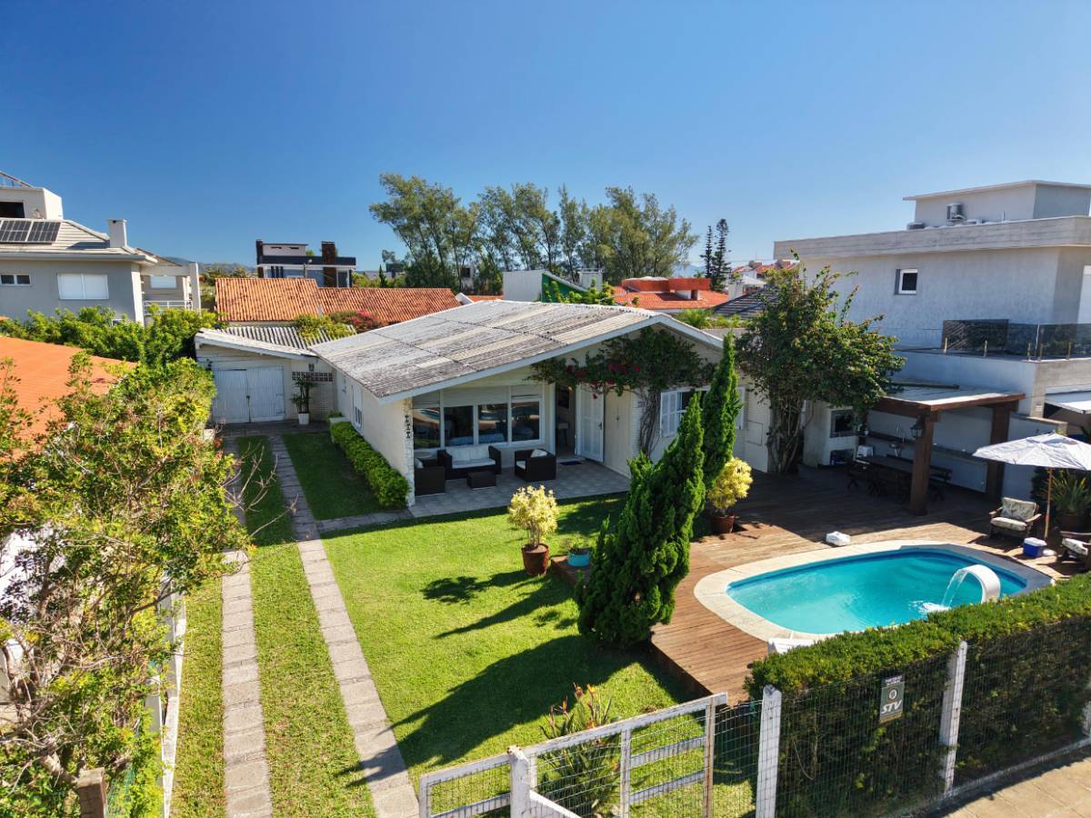 Casa 4 dormitórios para venda em Xangri-lá | Ref.: 1682