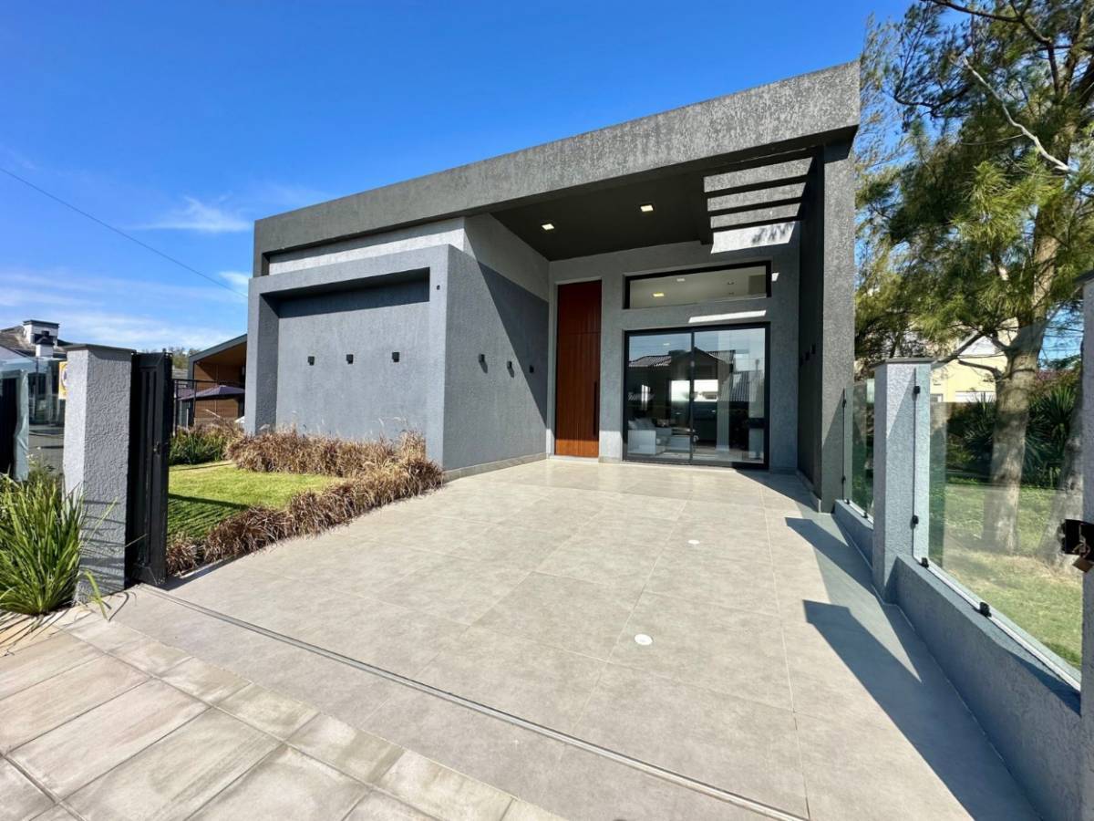 Casa 4 dormitórios para venda, noiva do mar em Xangri-lá | Ref.: 537