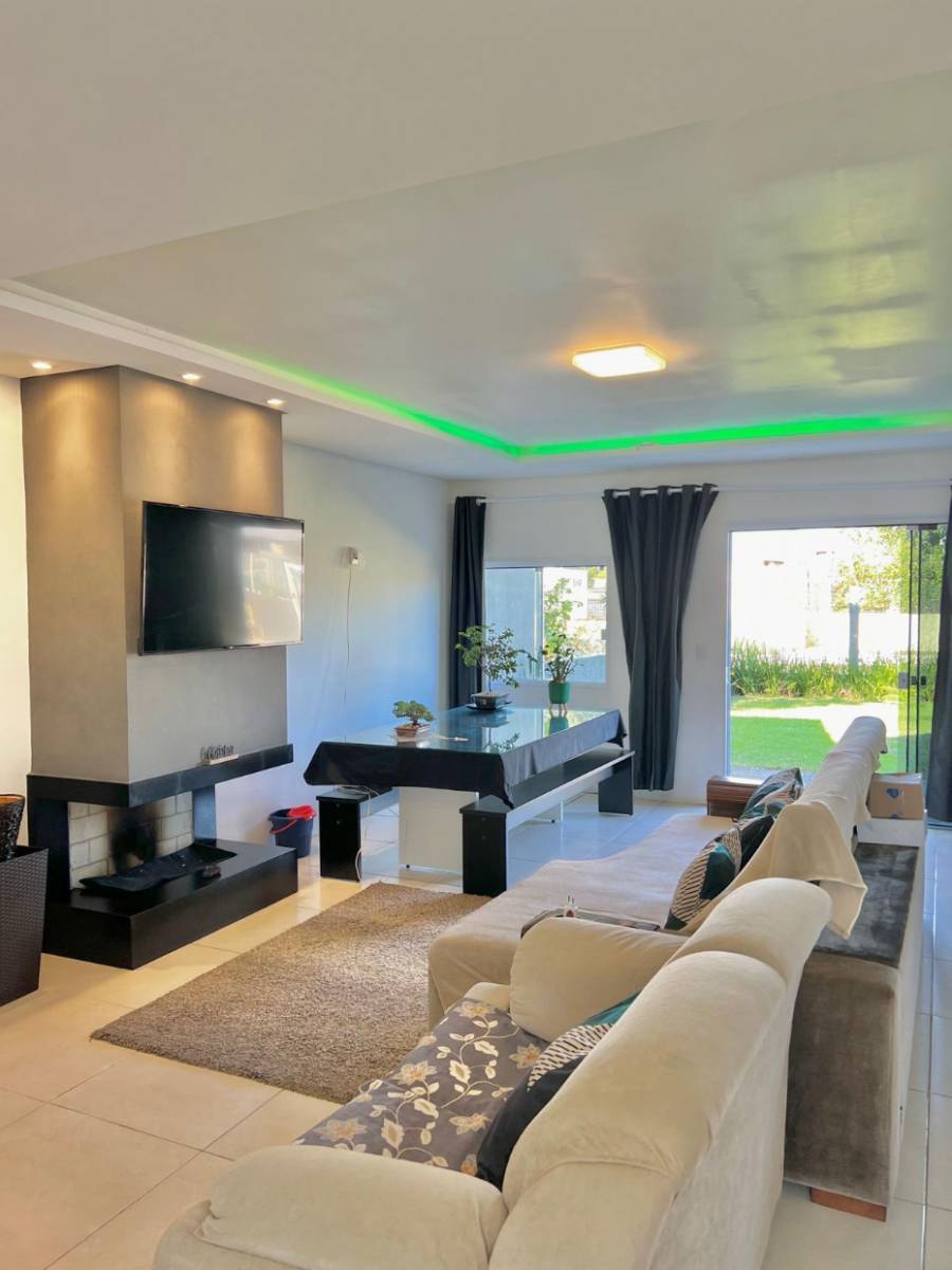 Casa 3 dormitórios para venda, centro em Xangri-lá | Ref.: 579