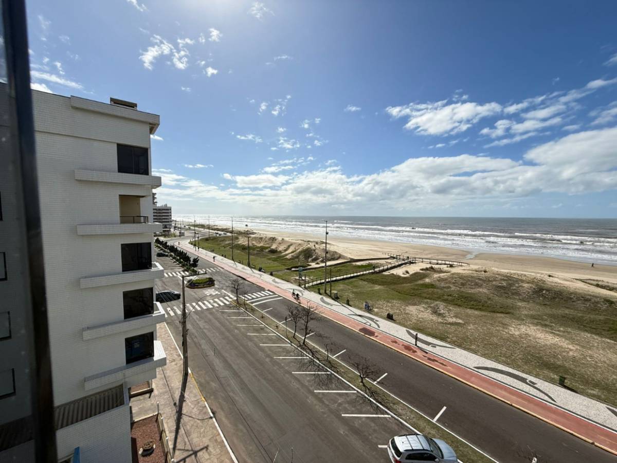 Apartamento 4 dormitórios para venda, Centro em Capão da Canoa | Ref.: 698