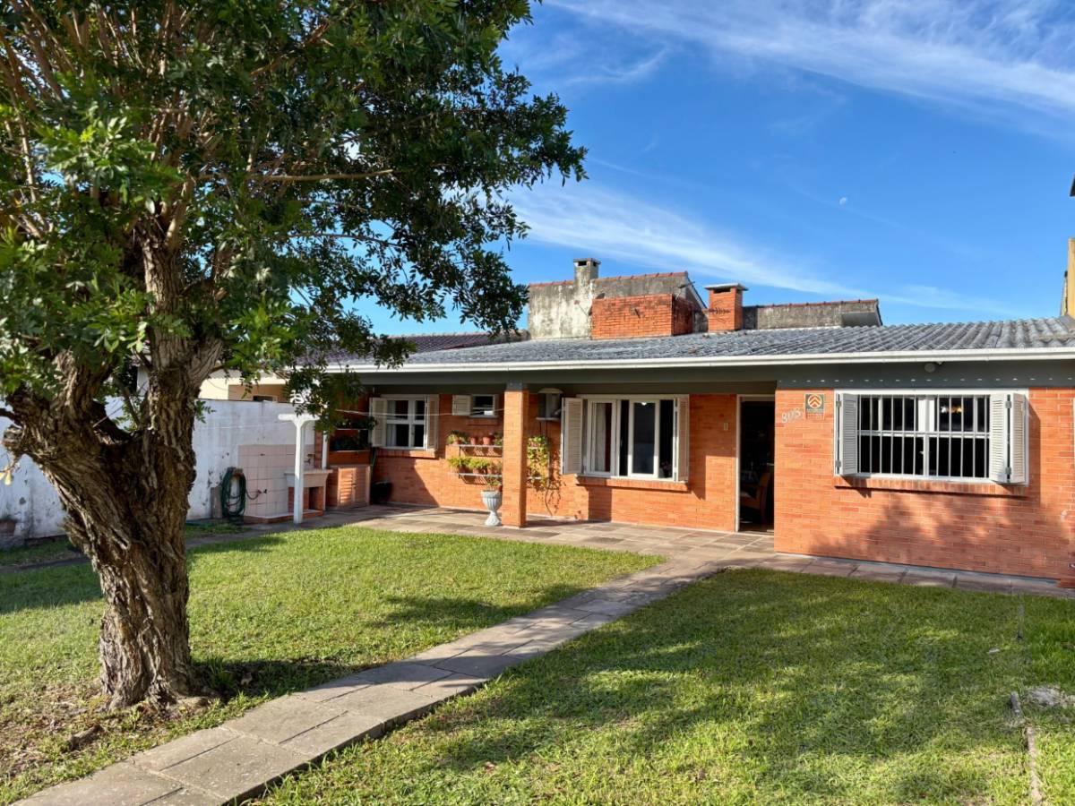 Casa 2 dormitórios para venda, Zona Nova em Capão da Canoa | Ref.: 884
